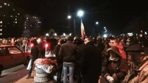 5000 души блокираха киевското летище, не пускат полети с ВИП персони