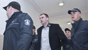 3,5 г. затвор за Октай Енимехмедов