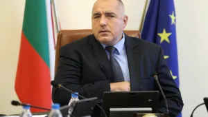 Премиерът заплаши с фалит на държавата, ако дългът не получи подкрепа в парламента