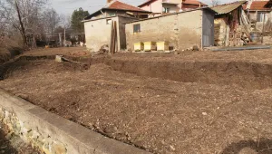Свлачище помете двуетажна къща в Кърджалийско