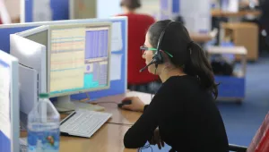 Опозицията предлага SMS или видео връзка с телефон 112 за глухи