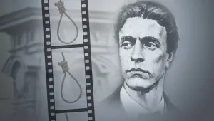Апостола в премеждия