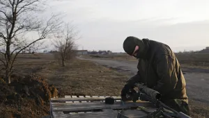 Крехкото примирие в Източна Украйна се спазвало 