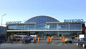 Пияни служители причинили катастрофа с жертва на летище „Внуково”
