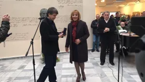Манолова пише до еврокомисаря по потребителите за такса „сградна инсталация“   