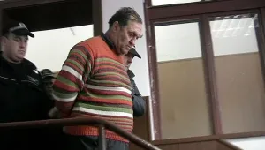 Стрелча отново на площада: Ако пуснат Евстатиев, ще избяга 