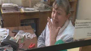 Въоръжени мъже опитаха да ограбят поща, касиерката ги прогони