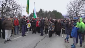 Продължават протестите в Берковица в защита на болницата