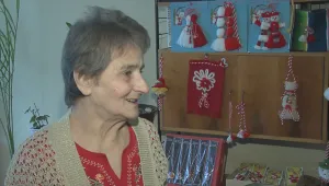 Баба Анка, която майстори мартеници