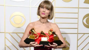 Тейлър Суифт дари 250 хил. долара на Кеша