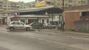 Мотоциклетист пострада при катастрофа в столичния квартал „Овча купел”