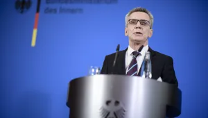 Германия ще следи с електронни гривни заподозрените в тероризъм