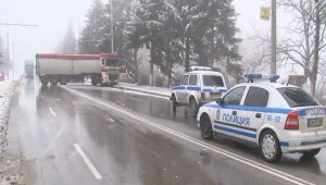 Серия от катастрофи във Враца заради поледици