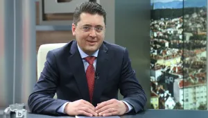 Бойко Борисов чака президента да уволни Пламен Узунов