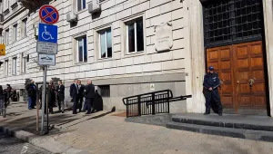 Сигнал за бомба в Столичната община
