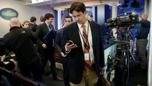 Белият дом отряза Си Ен Ен и „Ню Йорк таймс“ от брифинга си