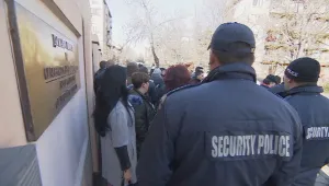 Протестът в подкрепа на септемврийския кмет стигна и до София