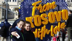 Косово празнува 10 години независимост от Сърбия