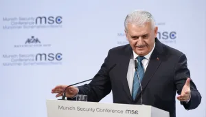 Бинали Йълдъръм: Турция не води война със Сирия, а антитерористична операция