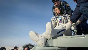 След 328 дни в Космоса: Астронавтката Кристина Кох се върна на Земята
