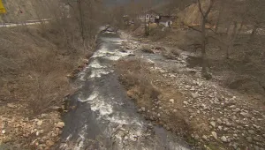 Повдигнаха обвинения на двамата задържани за замърсяването на река Юговска
