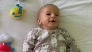 3-месечно бебе се нуждае спешно от средства за животоспасяваща трансплантация