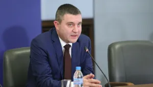 Горанов отговори на Божков: Първо да си плати дълговете към държавата (ВИДЕО)