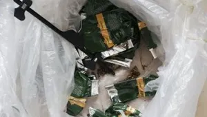 Мъж получи празни опаковки от кафе, вместо медицински маски 