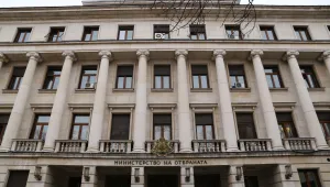 Вече спрягат име за нов министър на отбраната