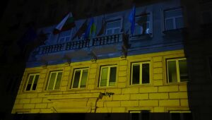 Сградата на Столична община е осветена в цветовете на Украйна
