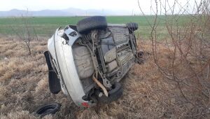 Кола се обърна на пътя Карлово – Пловдив 