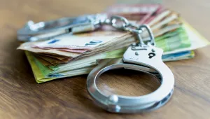 Разследват 155 хакерски атаки и измами в интернет, свързани с въвеждането на еврото