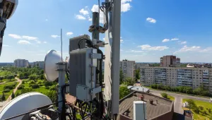 Работник загина на място след падане от антена на мобилен оператор в Бургас 