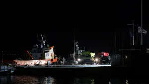 15 жертви и 24 пострадали след сблъсък на лодка с мигранти и гръцки катер на бреговата охрана 