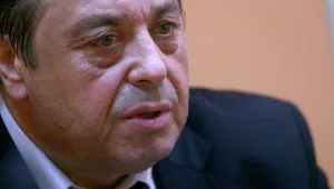 Хванаха кмет с незаконна синя лампа 