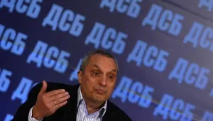 Костов: Борисов няма право да подслушва никого