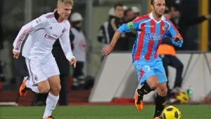 Милан спечели гостуването си на Катания с 2:0