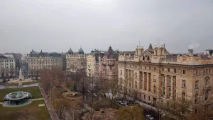 Брюксел отново размаха пръст на Унгария