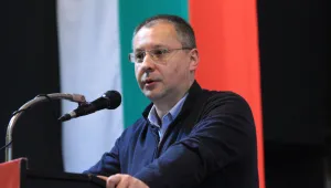 Станишев: БСП не изключва предсрочни избори