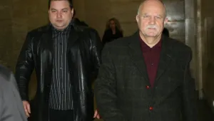 Няколко скандала белязаха мегаделото 