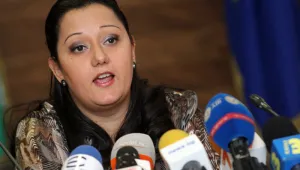 Павлова зарадвала Борисов с новината за магистрала „Струма”