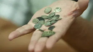 Войната на мъртвите предмети срещу живите хора