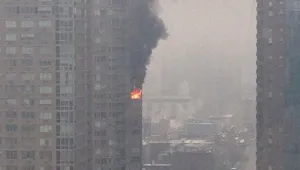 Пожар избухна в небостъргач в Ню Йорк
