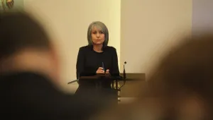 Маргарита Попова иска КСНС за подслушването