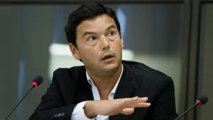 Френският икономист Тома Пикети се отказа от висше държавно отличие