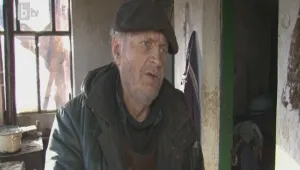 Крадци ограбват дома на самотен възрастен мъж 17 пъти