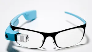 Google спира продажбите на Google Glass