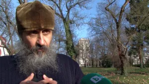 Каблешково се вдигна на бунт срещу попа си