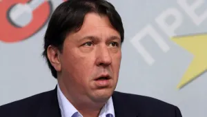 Куюмджиев: Борисов разигра театър с несъществуващ проблем с газа