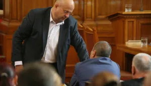 Над 90 000 лв. глоби за неизвинени отсъствия са натрупали депутатите